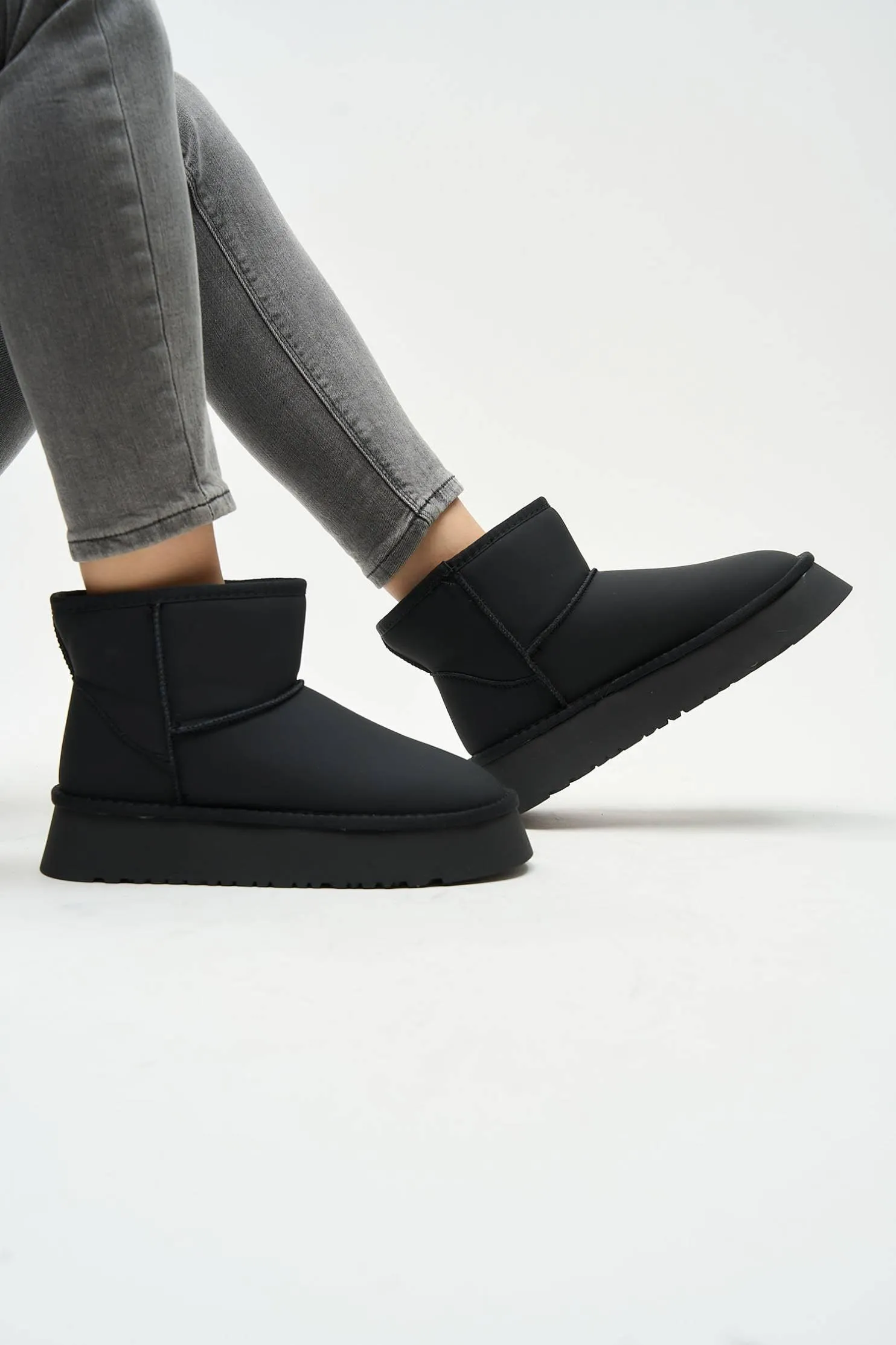 Alpe Black