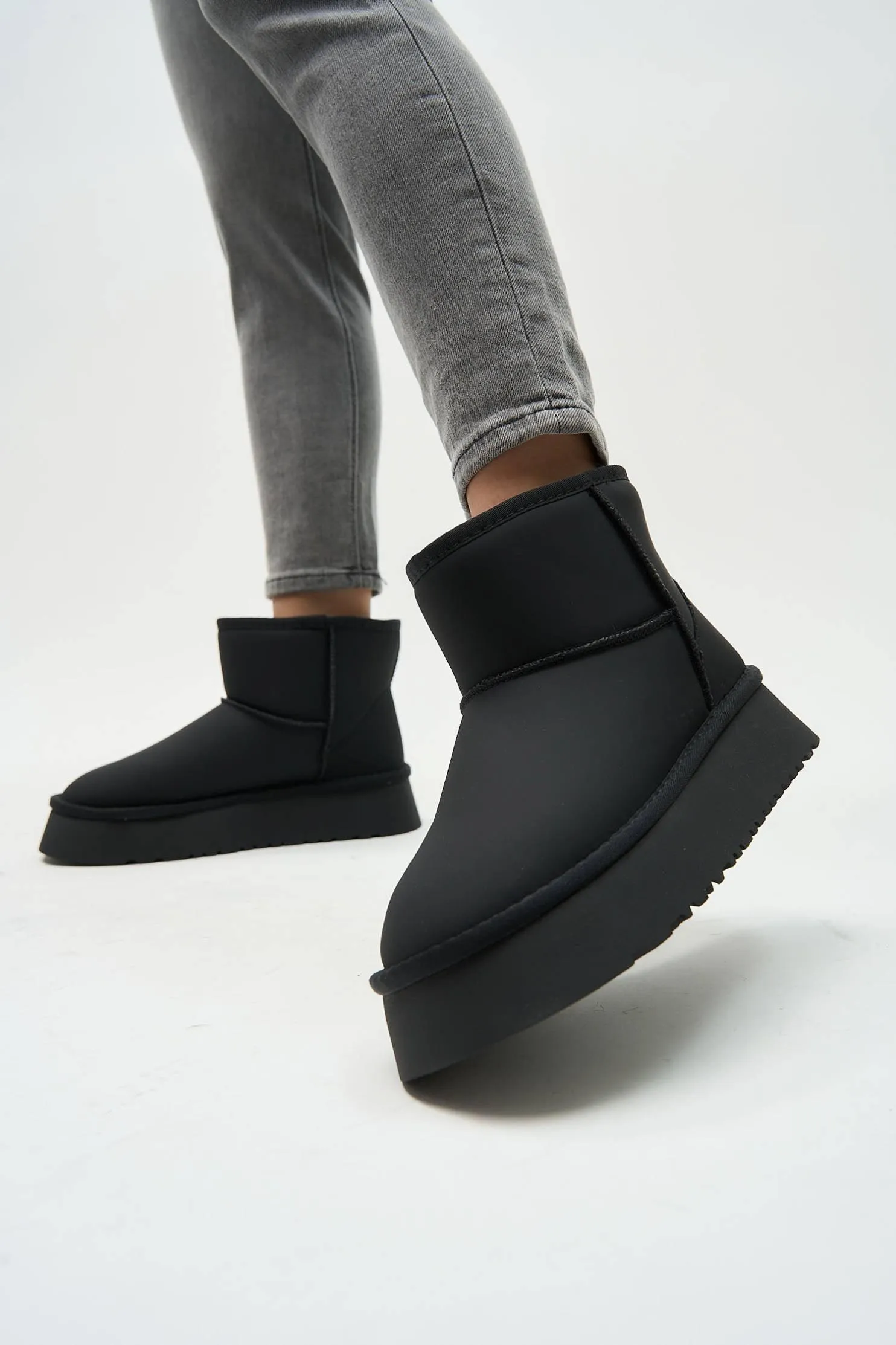 Alpe Black
