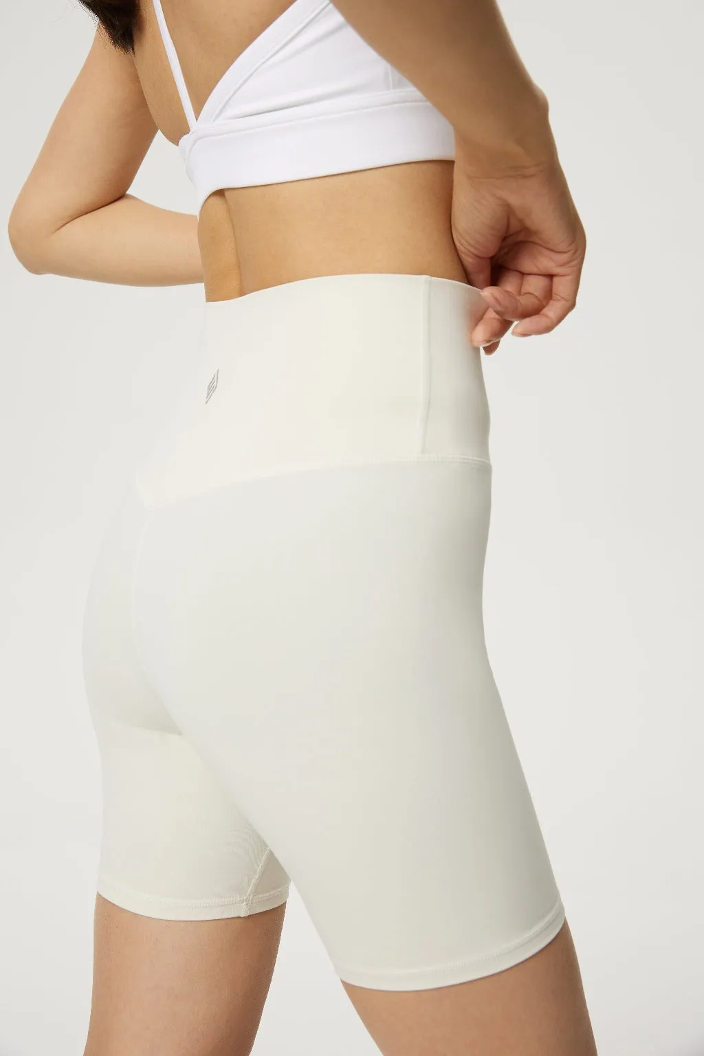 CloudSoft Shorts (Biker 6'')