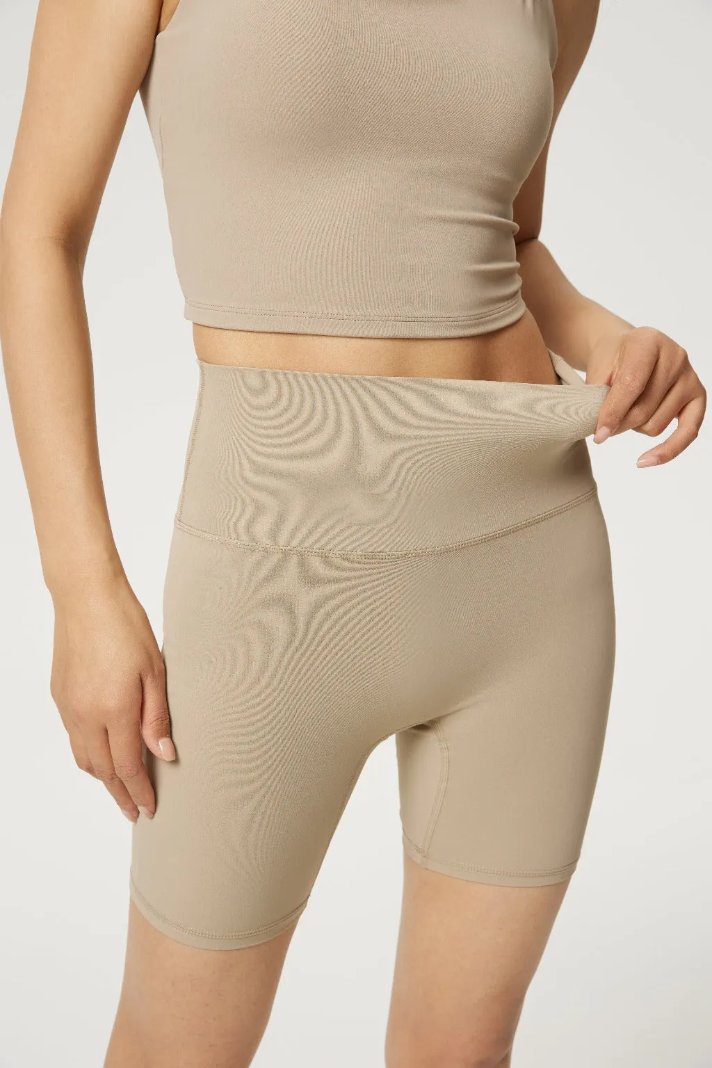 CloudSoft Shorts (Biker 6'')
