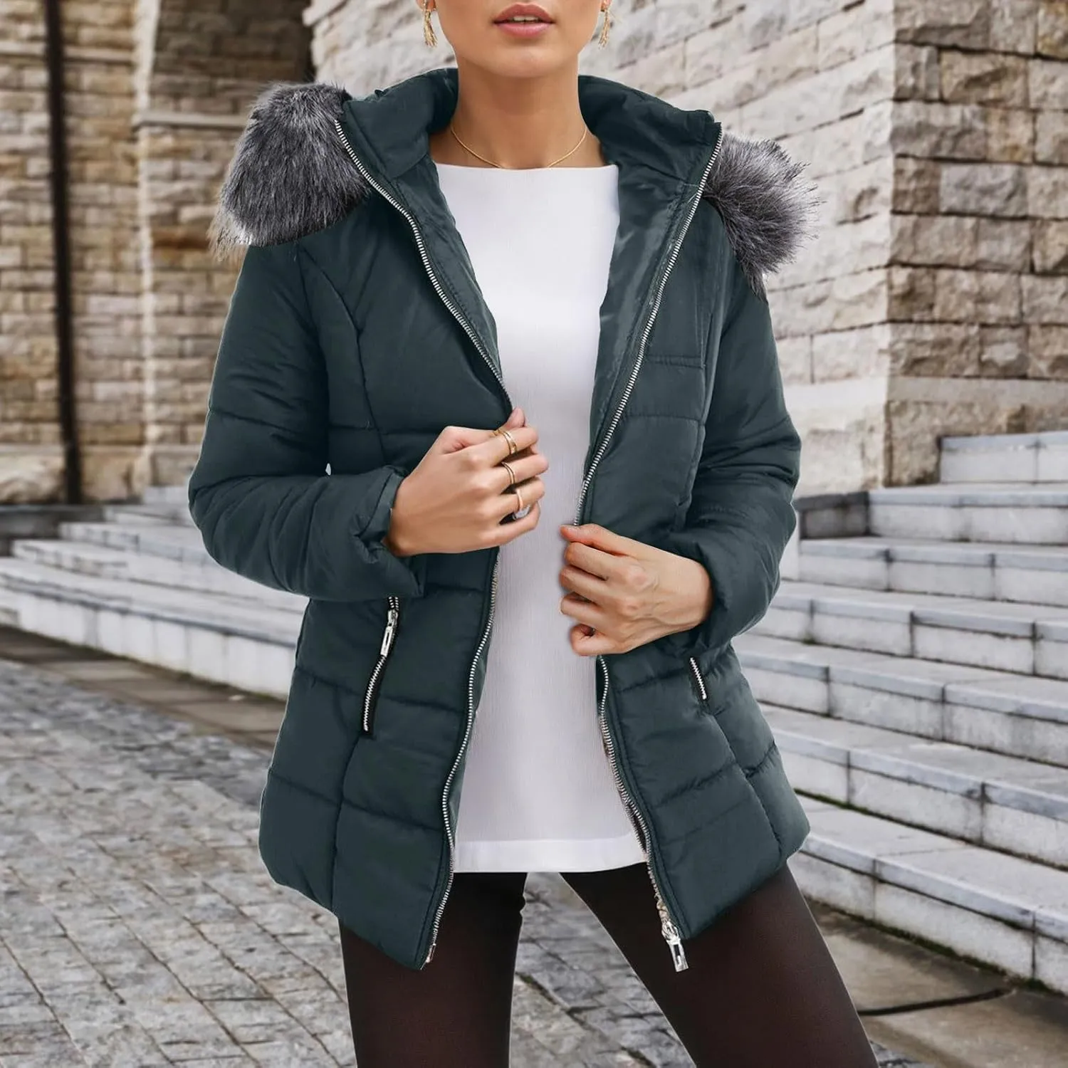 Cropped Puffer Jacket Women Ultralight Down Coat Packable Parkas Jacket Water-Resistant Zip Up Winter Hooded Quilted Coat