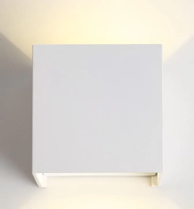 Cubanoe Square Cube Outdoor Wall Lamp