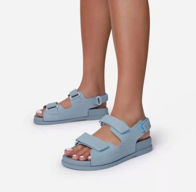 Flat Open Round Toe Buckle Sandals