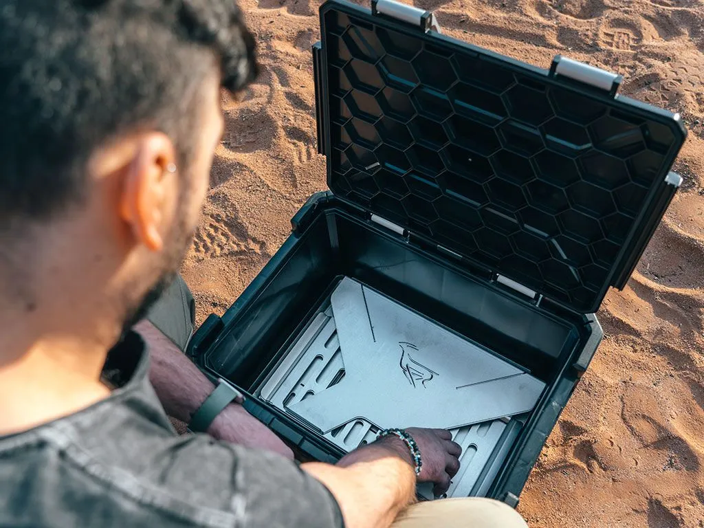 FRONT RUNNER | BBQ Fire Pit & Wolf Pack Pro Kit