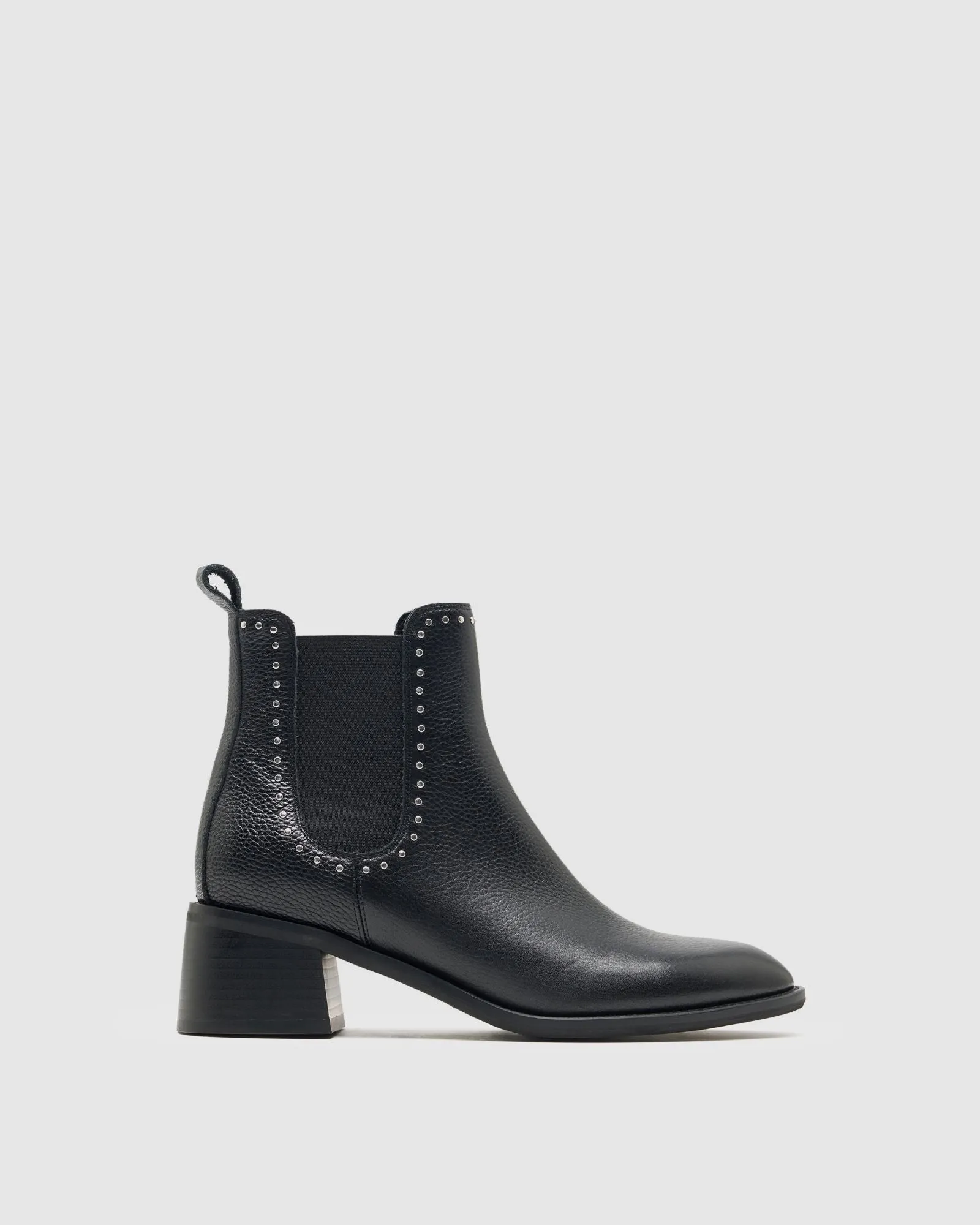 Jolanda Leather Chelsea Boot