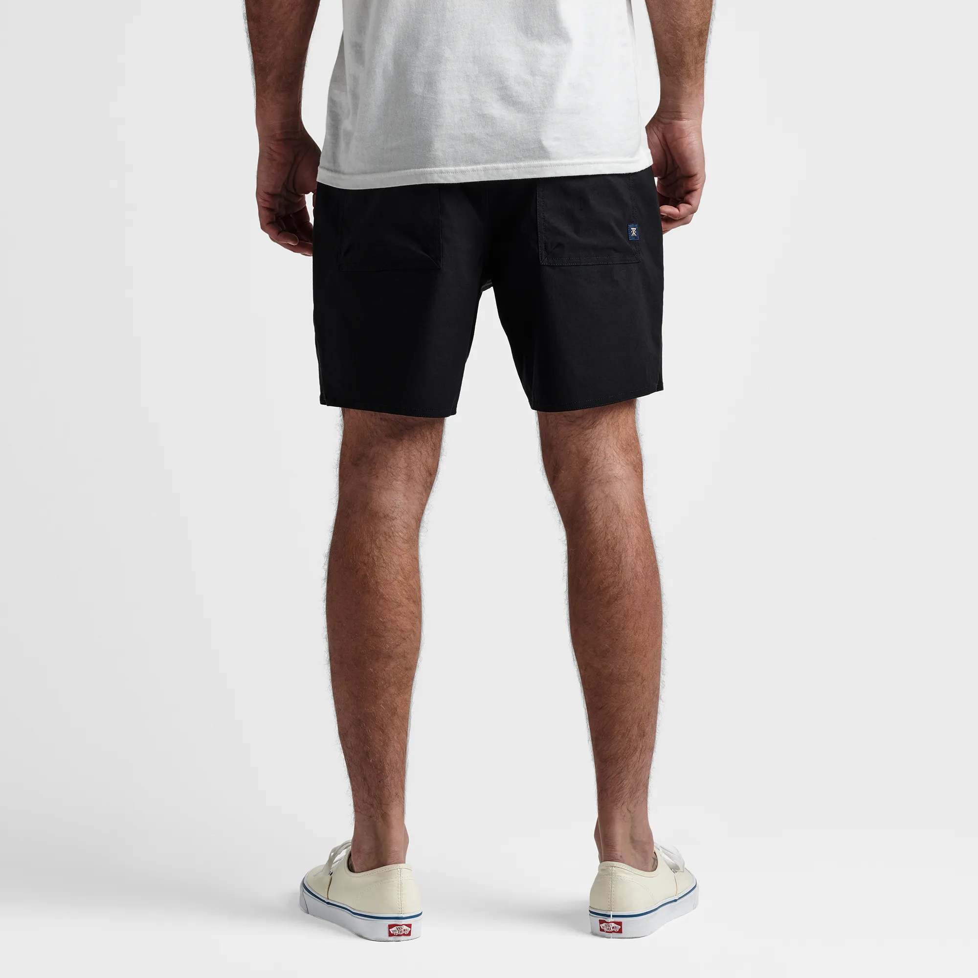 Layover Trail Shorts - Black
