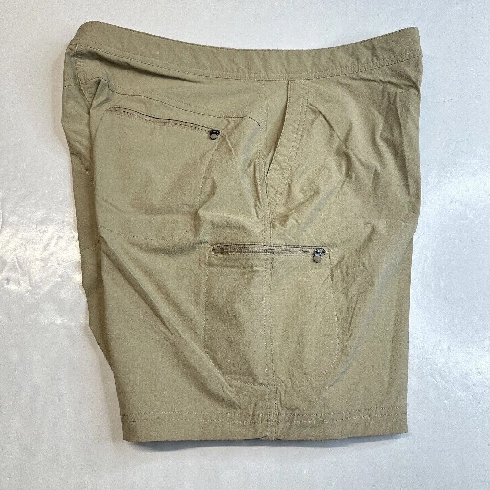 LL Bean Shorts Womens 14 Beige Comfort Trail Water Repellet Hiking Nylon UPF50 