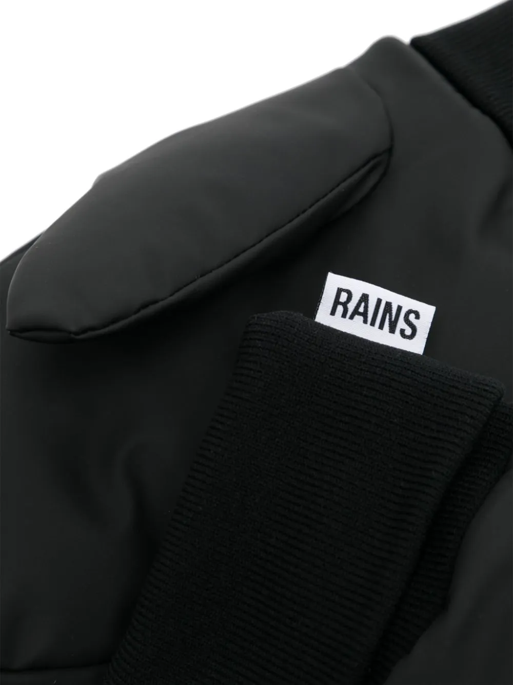 logo-tag padded mittens