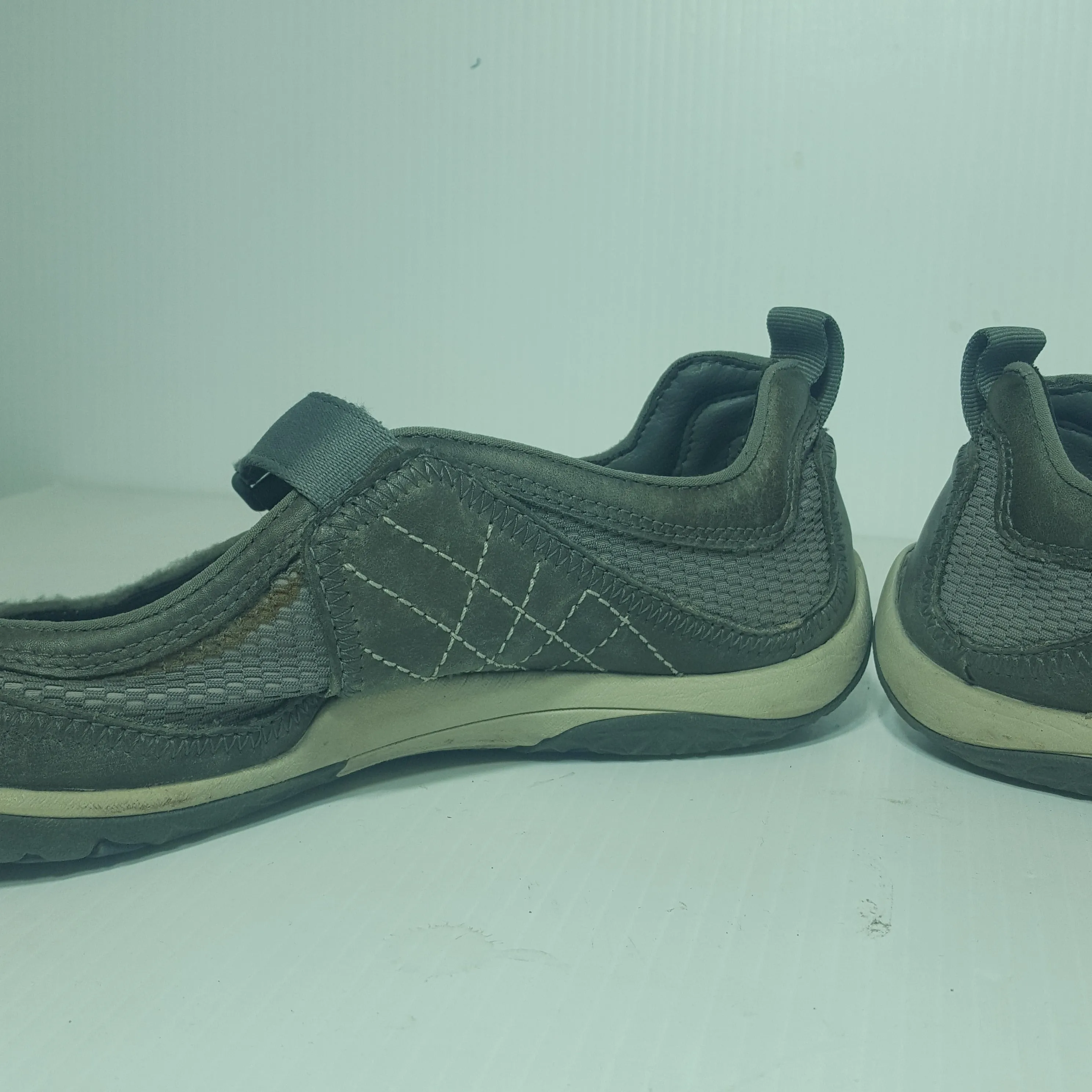 Merrell Womens Hiking Sandals - Size 8.5 US - Pre-owned - DLZH8A