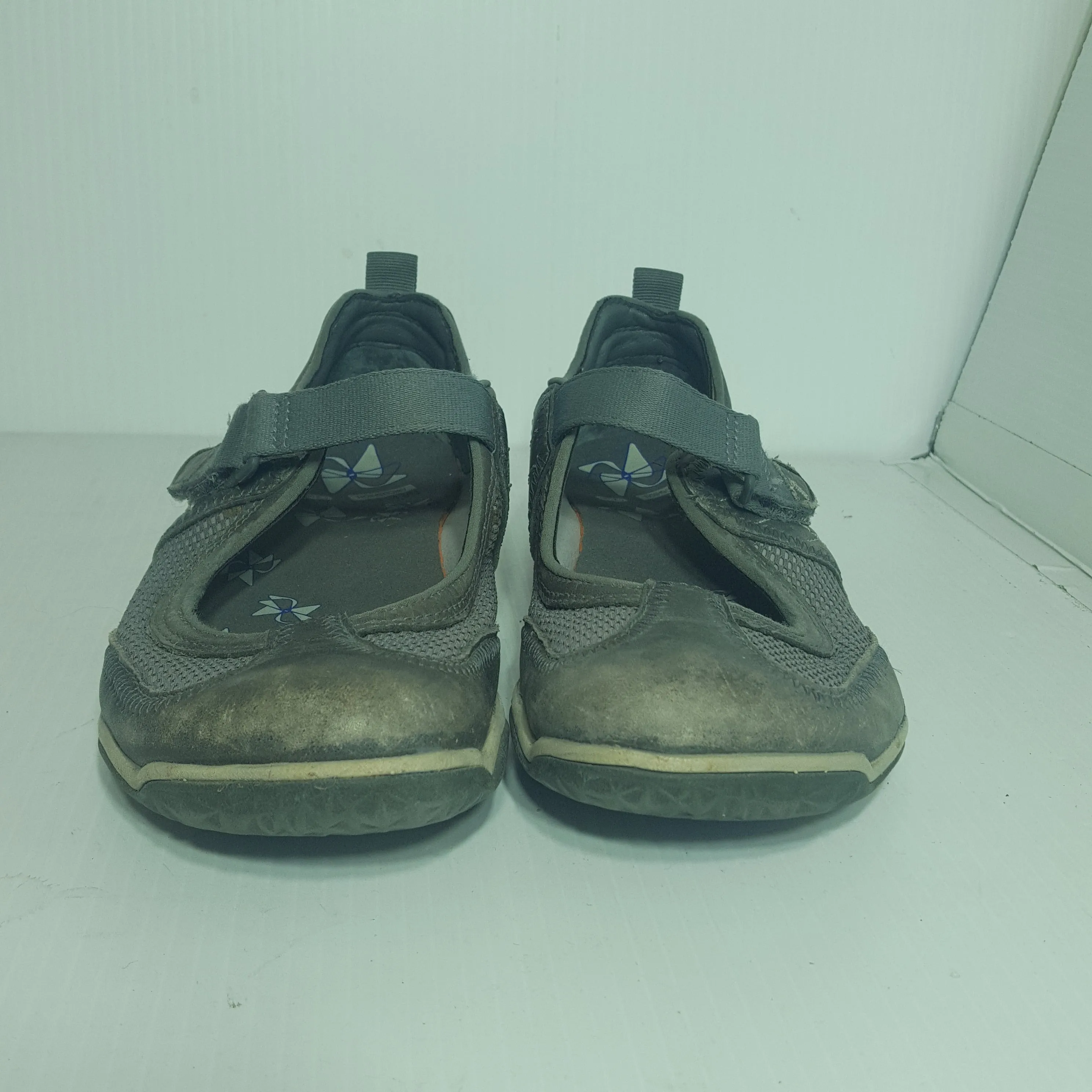 Merrell Womens Hiking Sandals - Size 8.5 US - Pre-owned - DLZH8A