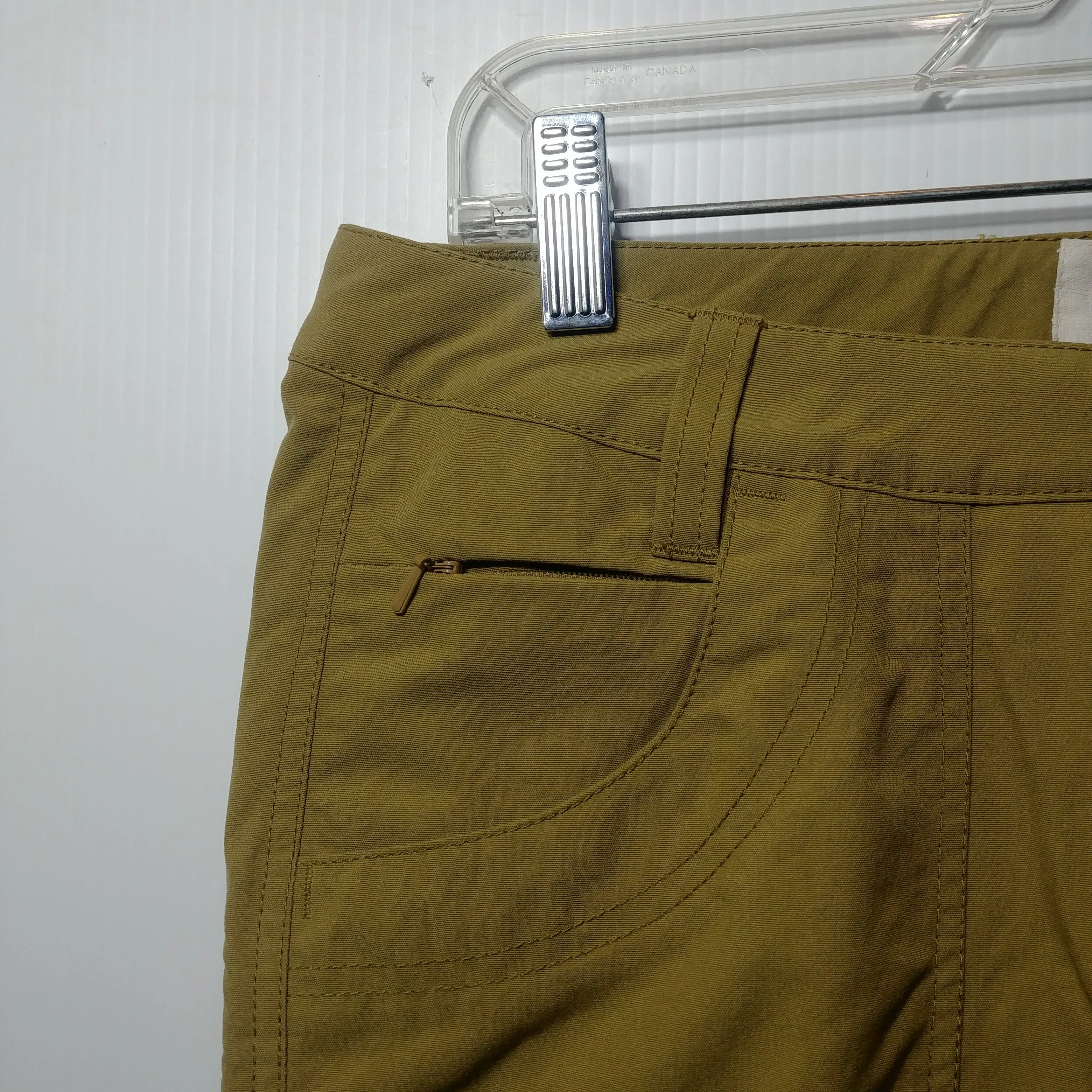 MK Womens Capri Pants - Size 6 - Pre-Owned - M10082