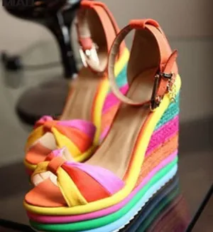 Multicolor Patchwork Wedge