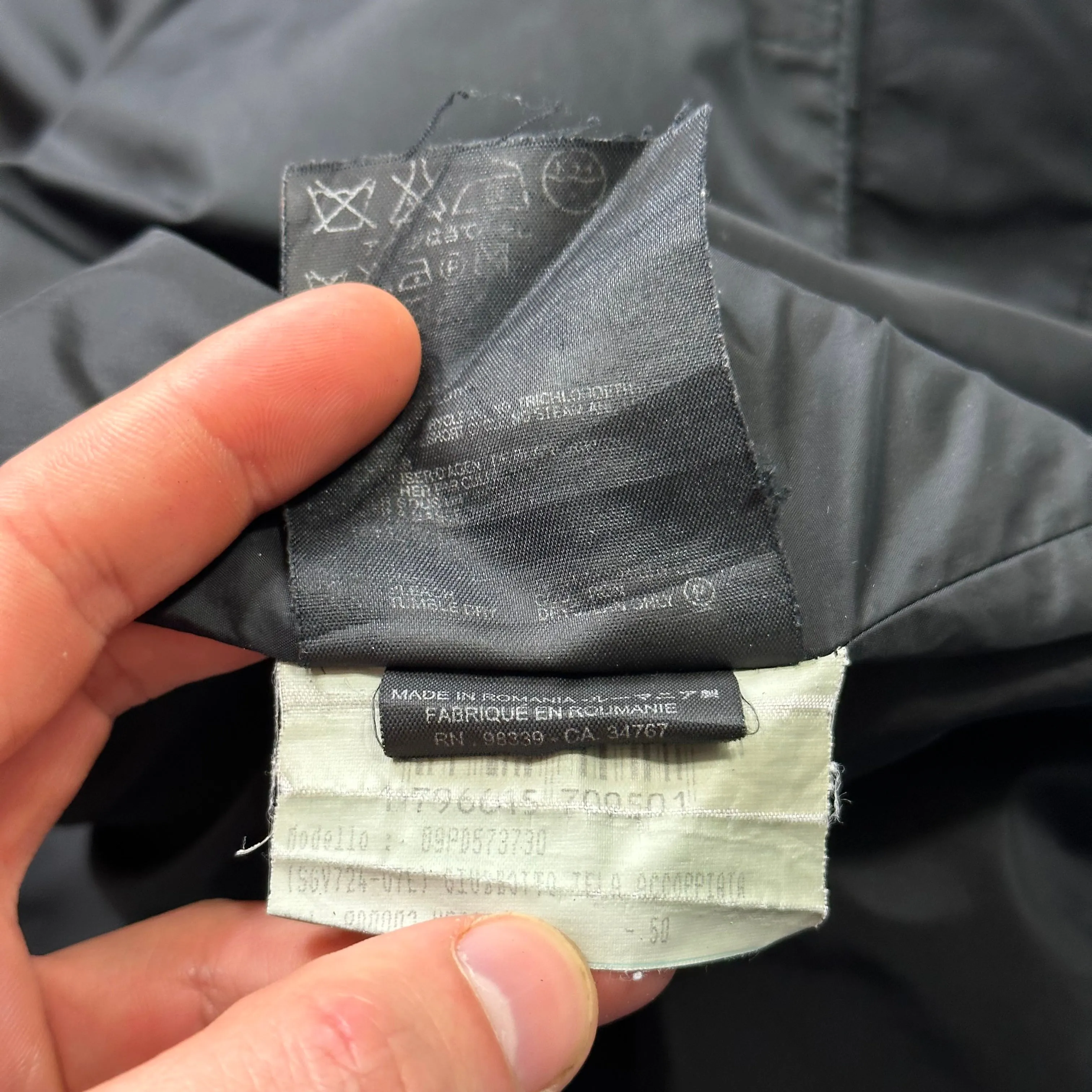 Prada Sport AW04 Goretex Multipocket Jacket - IT50
