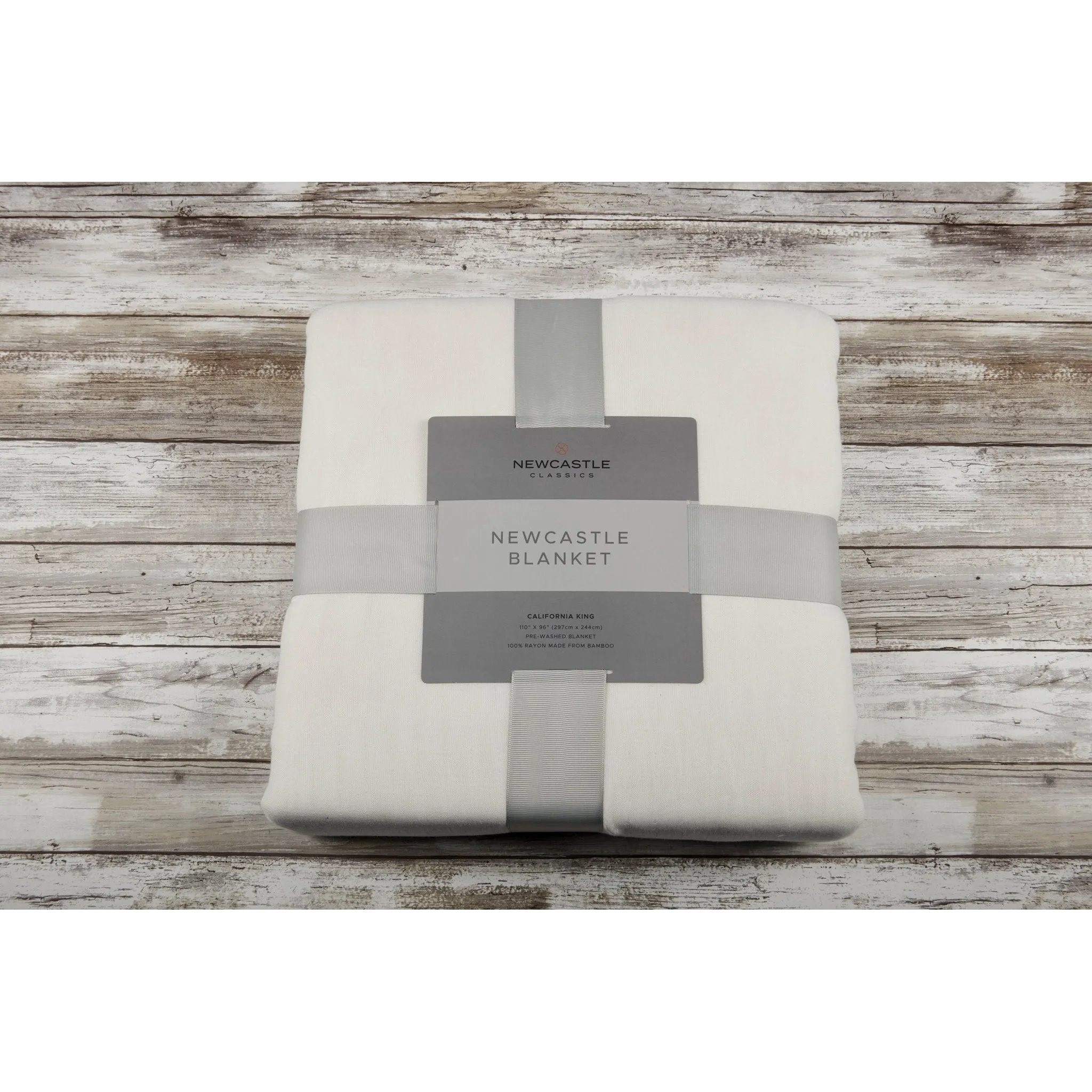 Pristine White Oversized Queen Bamboo Bed Blanket