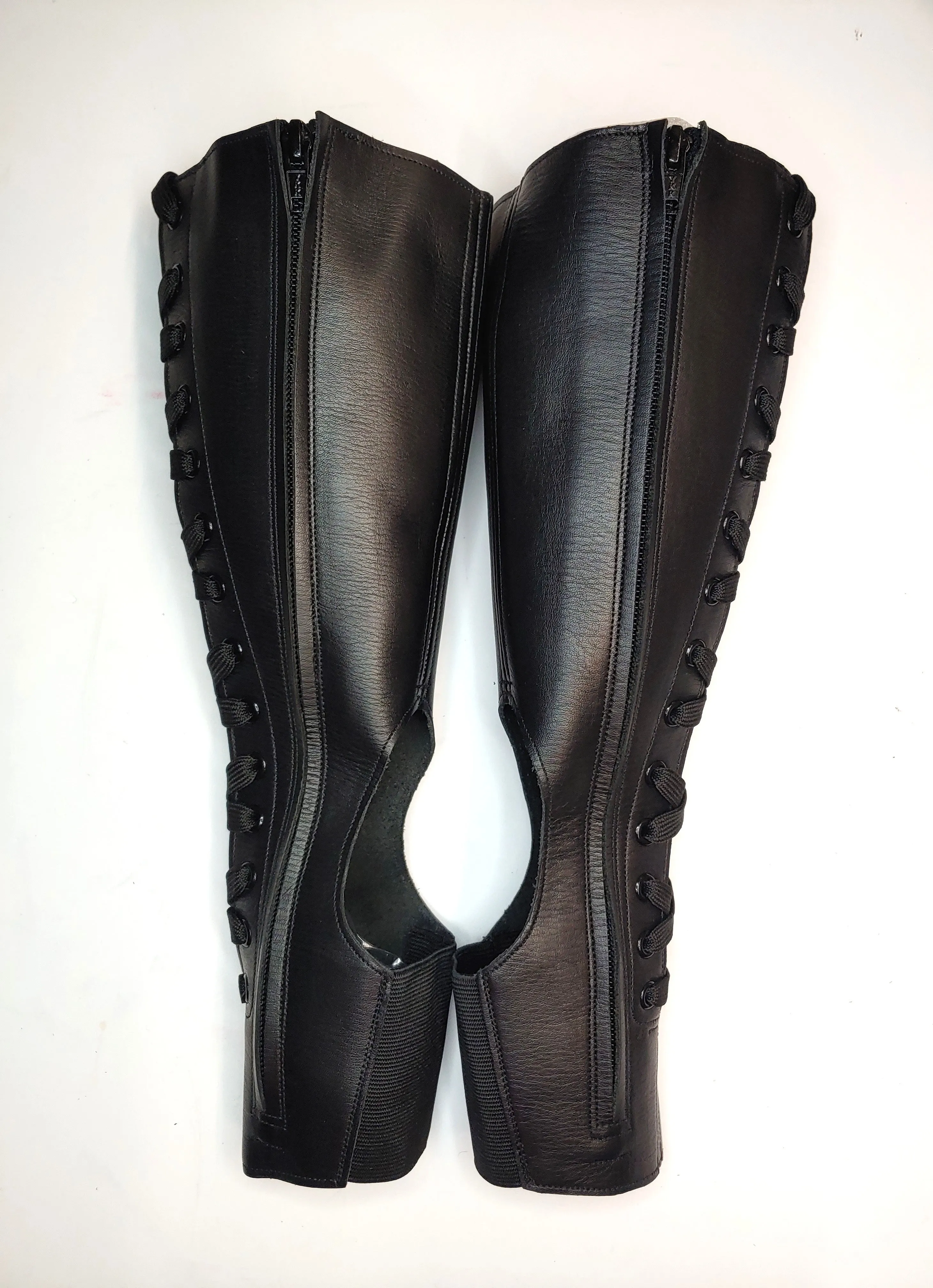 READY MADE Black Aerial Boots w/Front Lacing   Zip SIZE 1 Petite