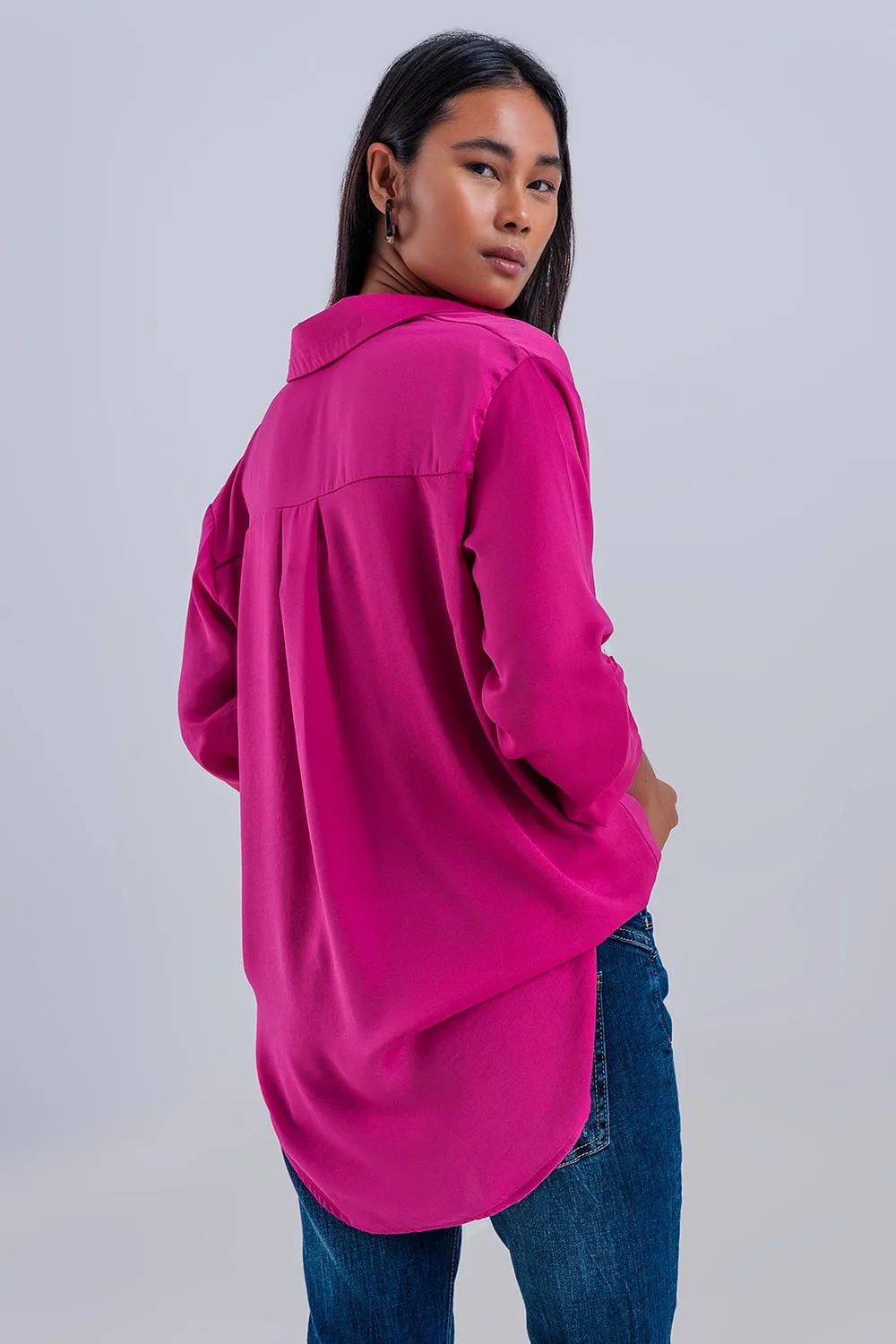 Relaxed satin long sleeve shirt in fuchsia