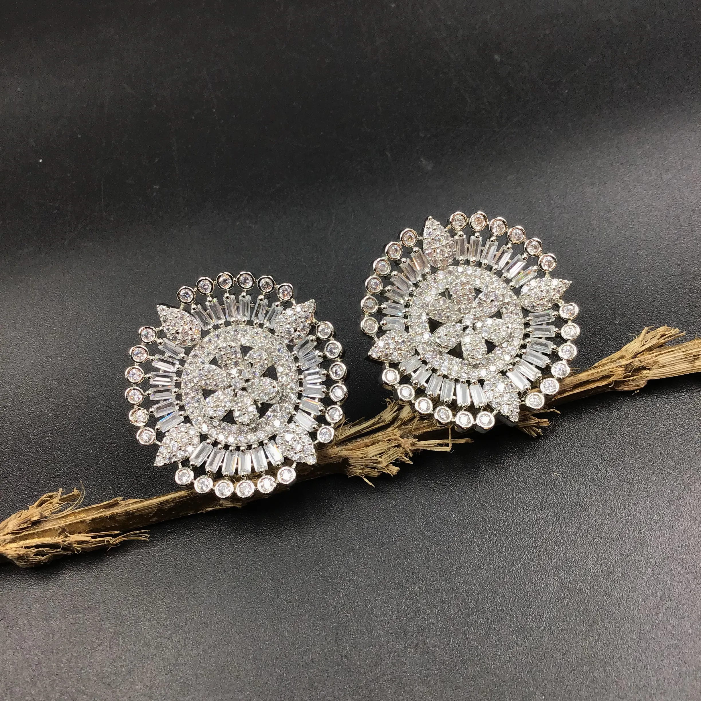 Silver Zircon/AD Earring 18333-5515