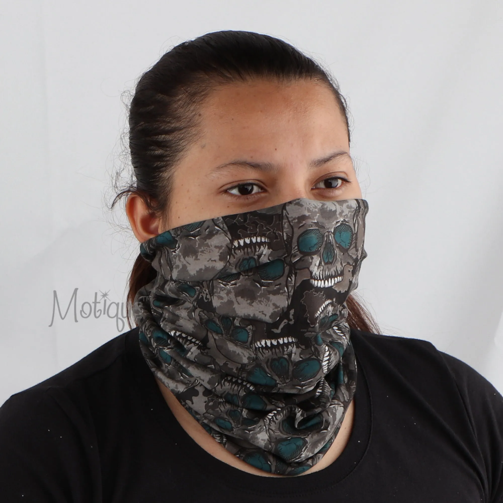 Skull Design Seamless Tube Neck Gaiter