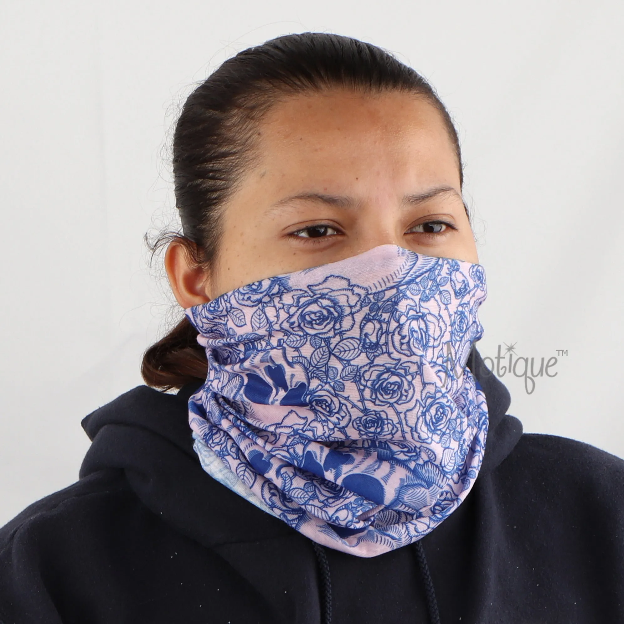 Skull Design Seamless Tube Neck Gaiter