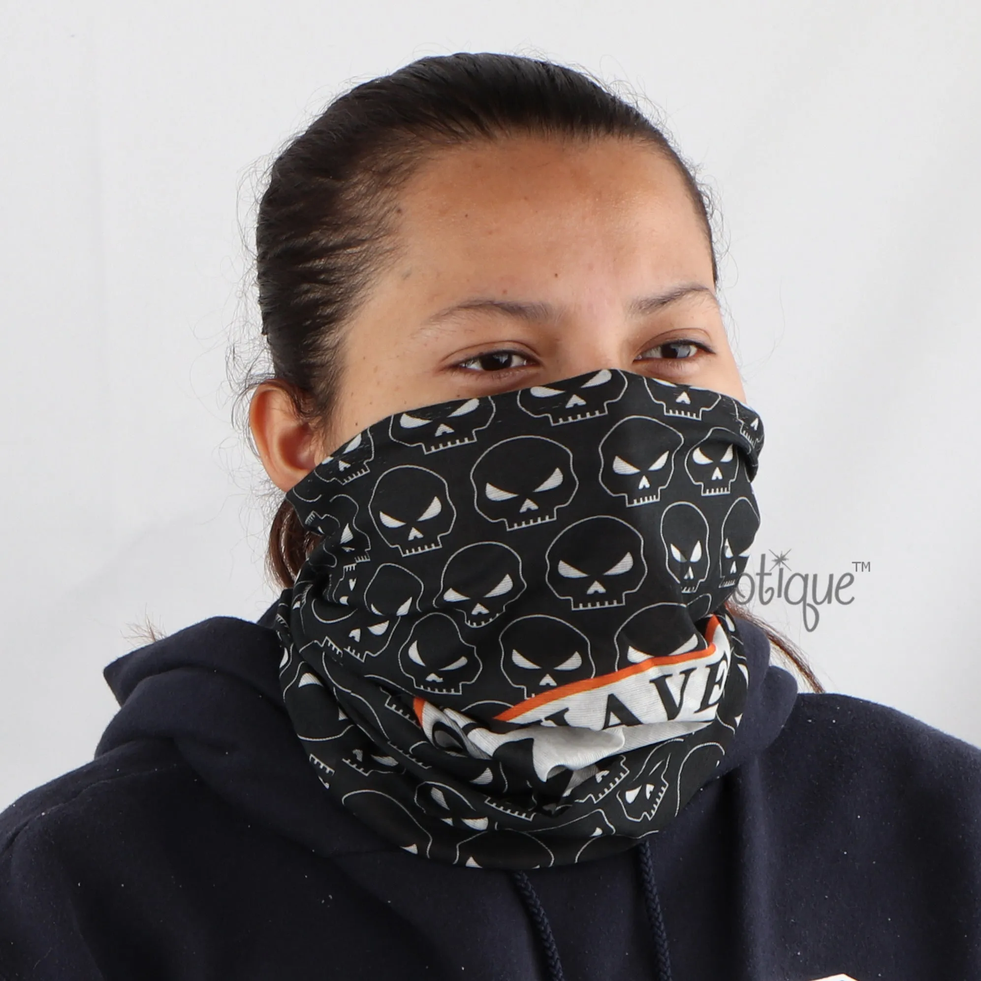 Skull Design Seamless Tube Neck Gaiter