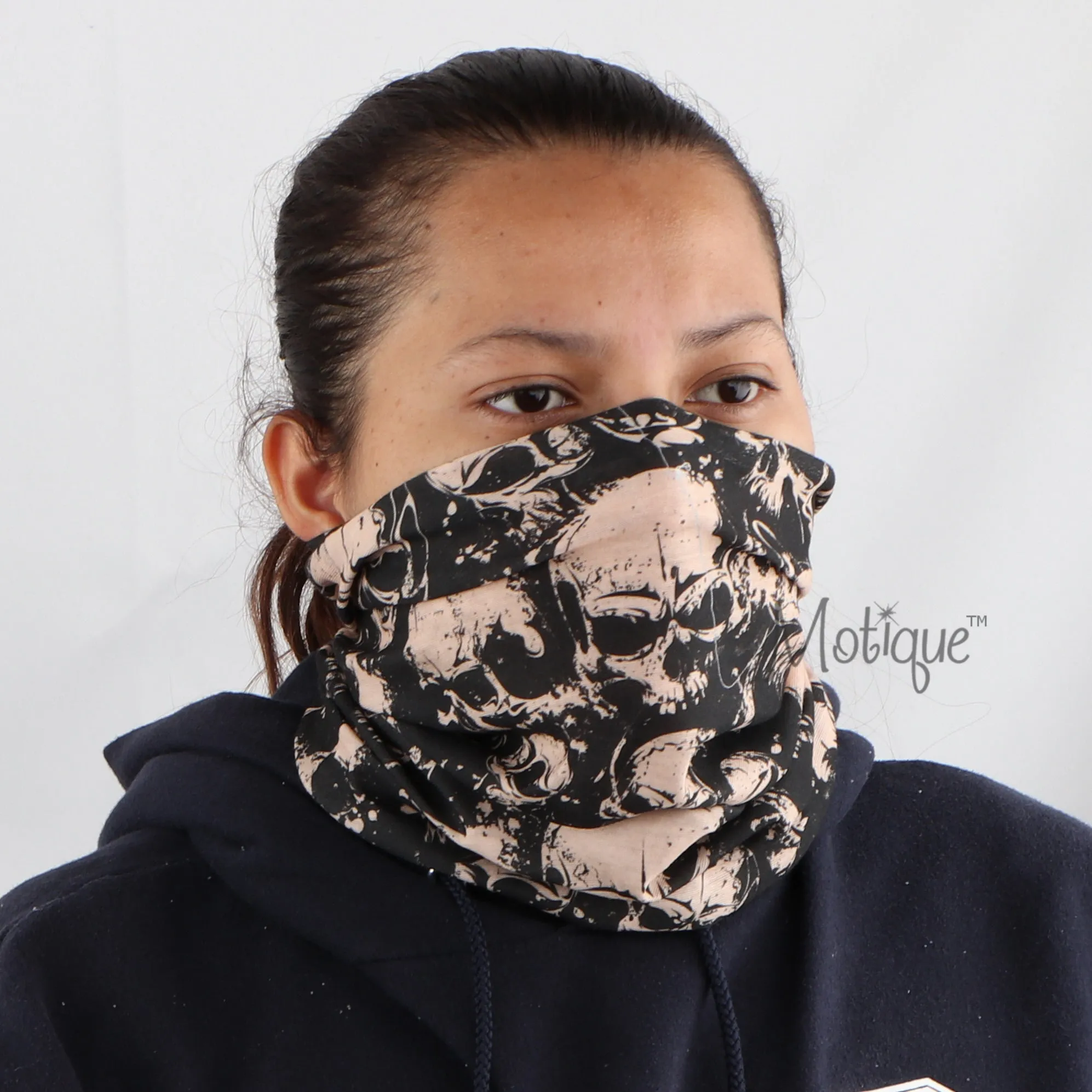 Skull Design Seamless Tube Neck Gaiter