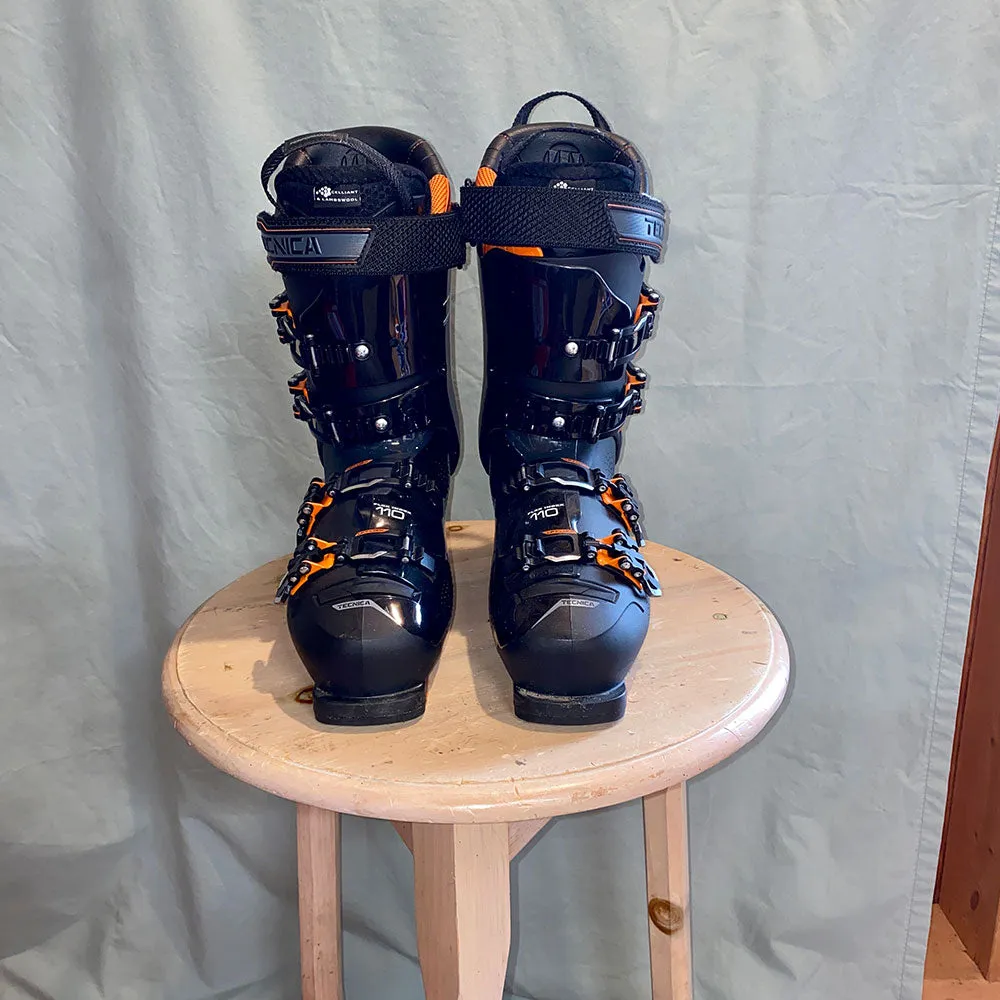 Tecnica Mach 1 110 LV Ski Boots - Used