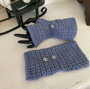 Texting Tech Wrist Warmers Periwinkle Blue Purple & Metal Snowflake Crochet Knit Outdoor Gaming Fingerless Gloves Embellished