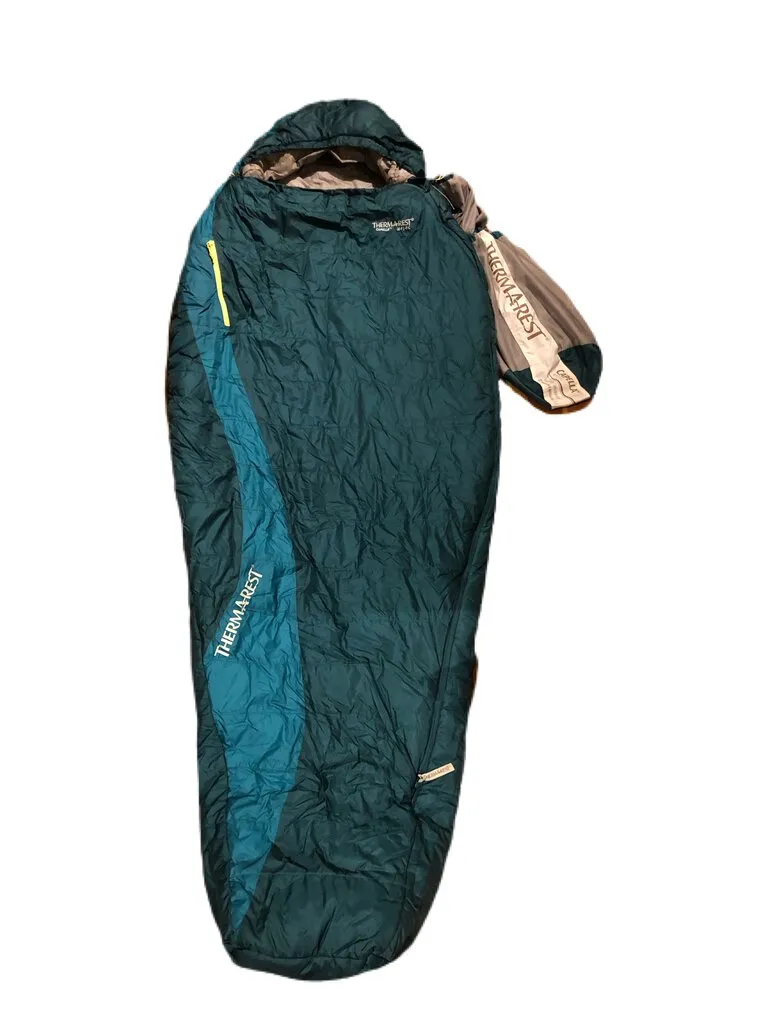 Therm-A-Rest Capella Sleeping Bag, Green, Women's 20 Degree