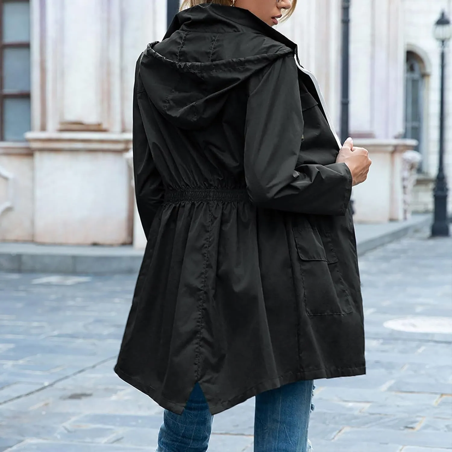 Women's Rain Jacket Plus Size Lightweight Raincoat with Hood Waterproof Outdoor Jackets Fashion Casual Windbreaker