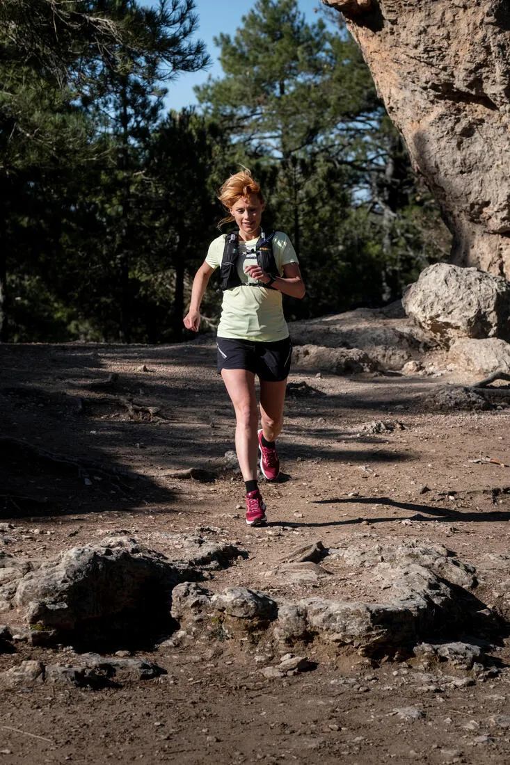 WOMEN'S TRAIL RUNNING BAGGY SHORTS - BLACK
